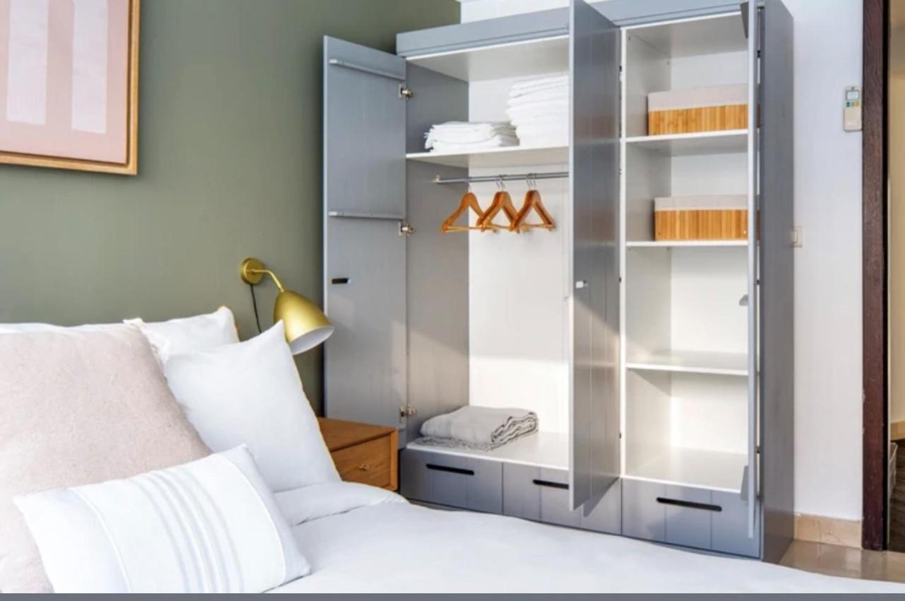 باريس Bright 1Bedroom Apartment Centrally Located With Most Beautiful Views From Seine At 10 Minutes Walking From Beaugrenelle Shopping Mall And Eiffel Tower المظهر الخارجي الصورة